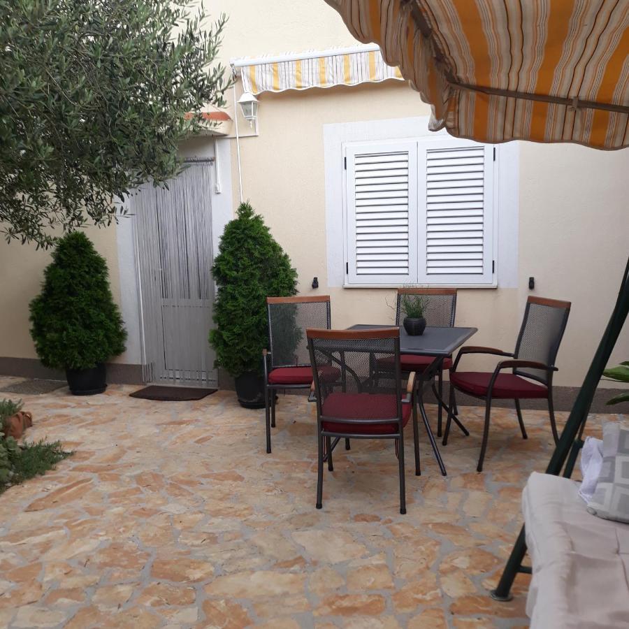 Apartment Mira Trogir Extérieur photo