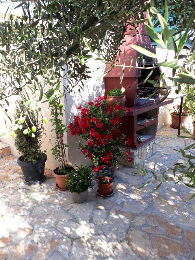 Apartment Mira Trogir Extérieur photo